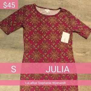 Lularoe Julia Size Small